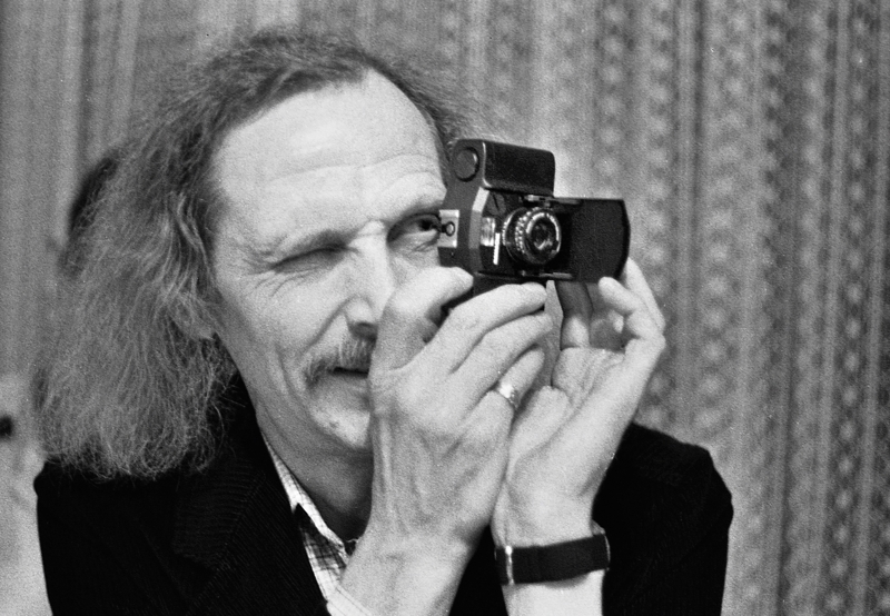 1979 Hubert Grooteclaes photographe Arles © photo Jacques Revon .jpg