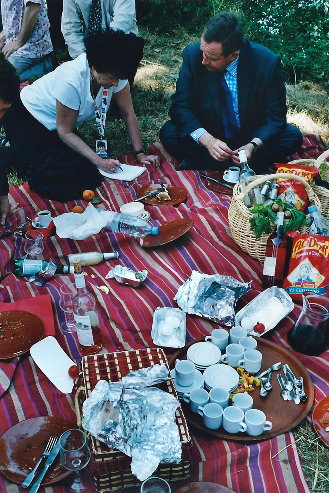 2005 picnic.jpg