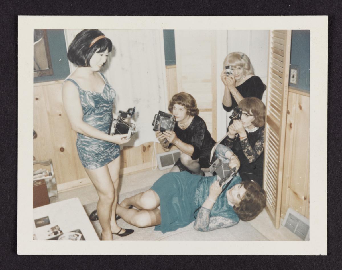 Anonyme. Photo Shoot, tirage argentique, 1964-1969. Collection du Musée des beaux-arts de l’Ontario. Grâce aux généreux dons de Martha LA McCain, 2015. Photo © AGO.