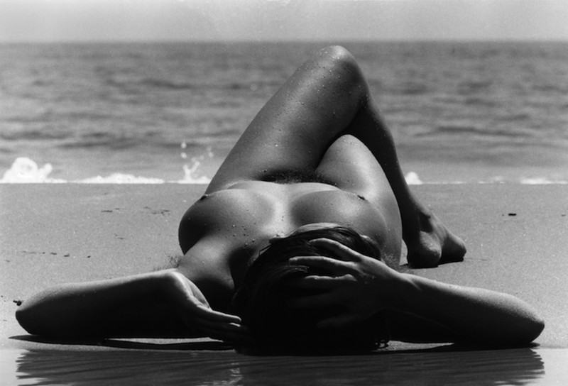Lucien Clergue, Nude on the beach, Camargue, 1970, Genesis portfolio, 1973, Arles, Musée Réattu, donated by the photographer in 1975.
