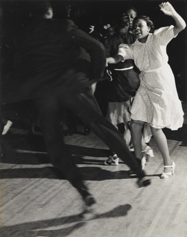 Sid Grossman, Jitterbugging in Harlem, 1939.