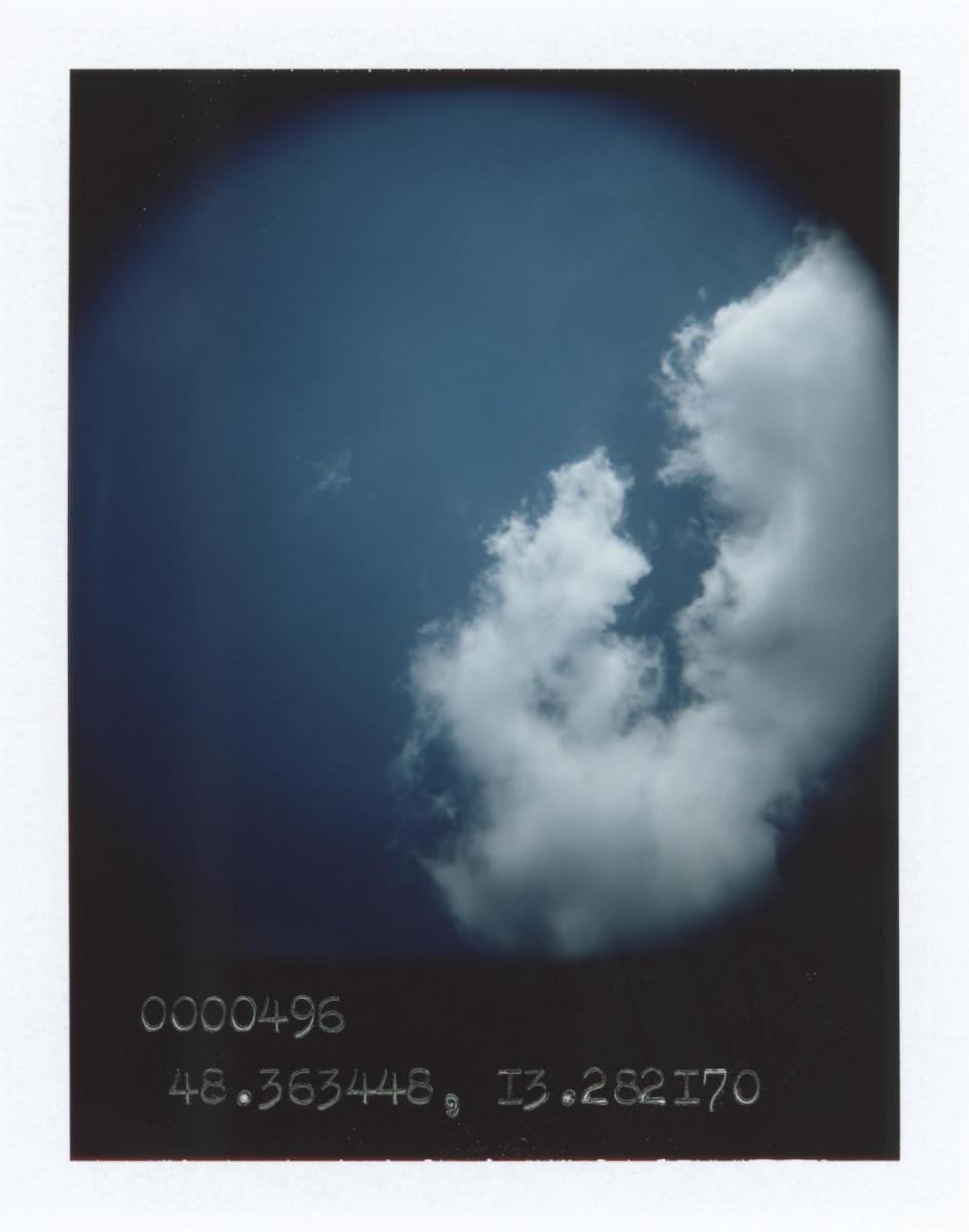 Anton Kusters, Kirchham bei Pocking | 0000496 | 48.363448, 13.282170 (EX), série The Blue Skies Project. FP-100C film instantané.
