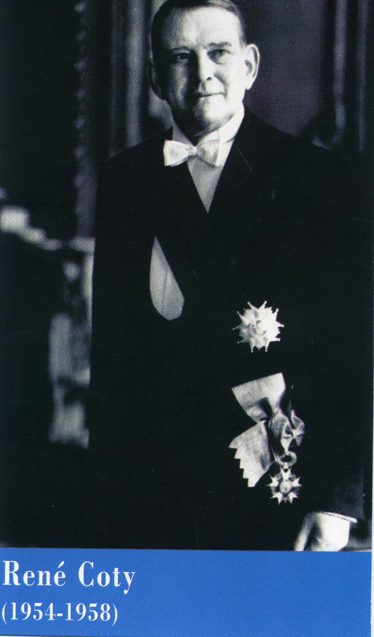 Portrait officiel de René Coty, Président de la République française (1954-1958)