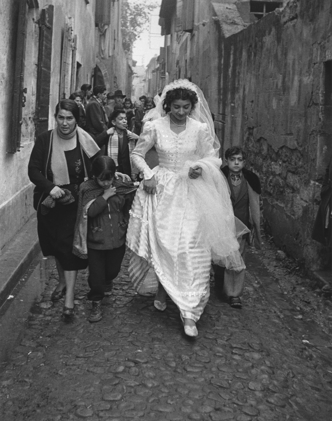 Mariage gitan à Tarascon, 1953